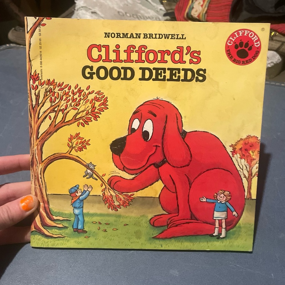 Vintage “Clifford's Good Deeds Book” by Norman Bridwell 1986